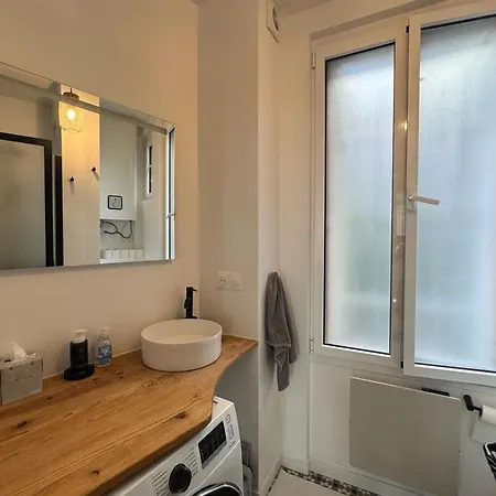 Apartment 3 Pers Near Belvedere De Belleville